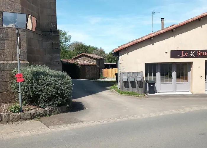 A 25 Minutes Du Puy Du Fou * Montournais